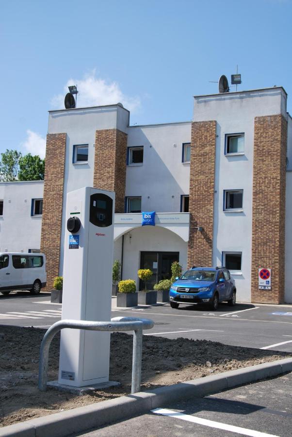 Ibis Budget Valenciennes Petite Forêt Exterior foto